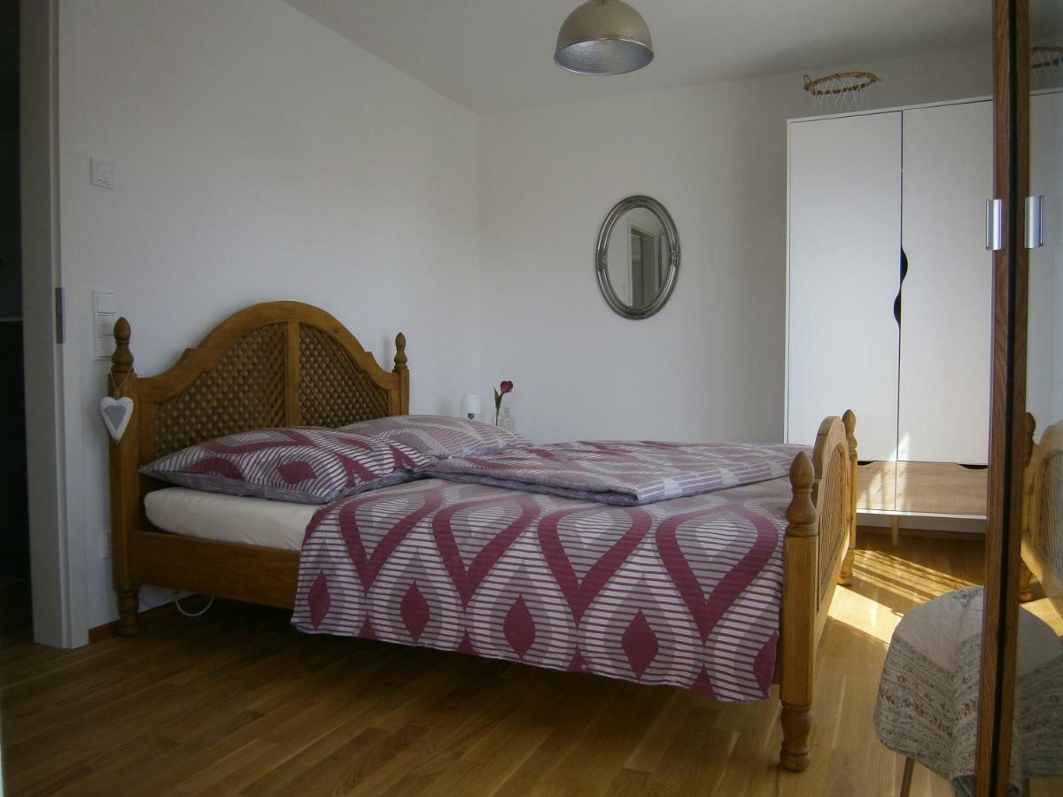 Bodensee Luxus Ferienwohnung Claudia 3 Friedrichshafen Dış mekan fotoğraf