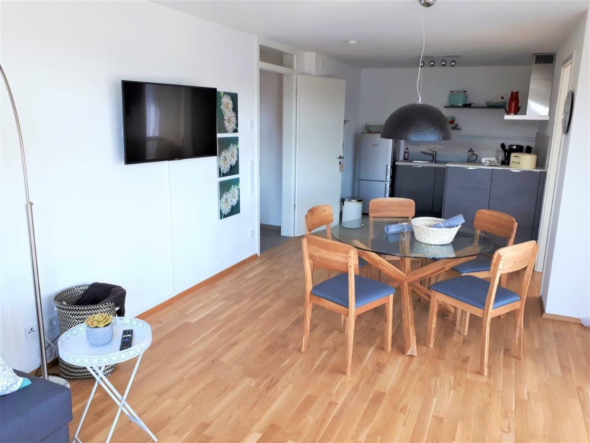 Bodensee Luxus Ferienwohnung Claudia 3 Friedrichshafen Dış mekan fotoğraf